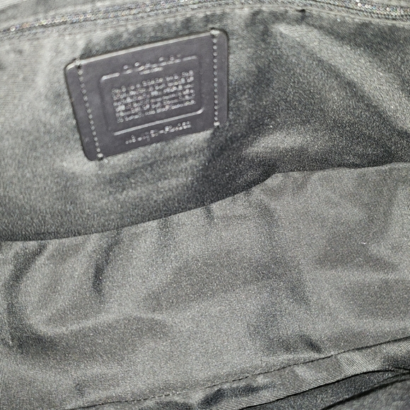 Rare HTF Coach East West HARLEY Oil Slick Hologram Iridescent Leather Hobo - Picture 8 of 9